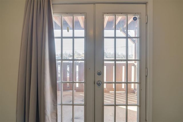 2628 N Ann Arbor Avenue 102, Oklahoma City, OK 73127