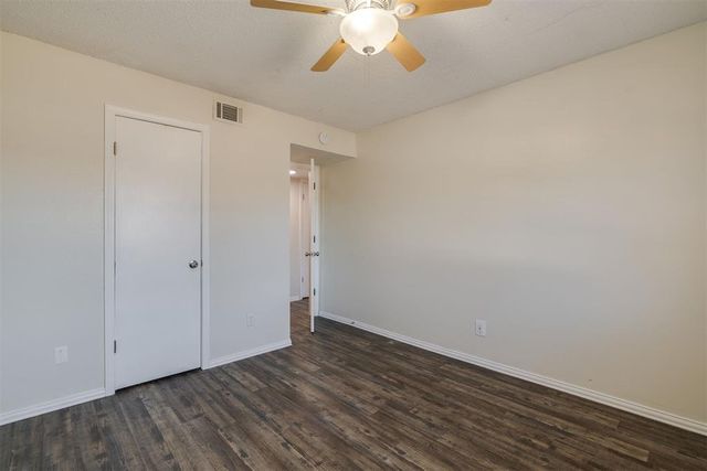 2628 N Ann Arbor Avenue 102, Oklahoma City, OK 73127