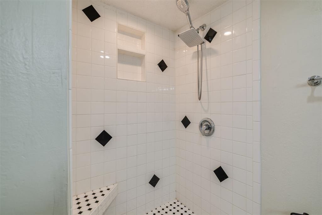 Image 24 of property listing at 2628 N Ann Arbor Avenue 102, Oklahoma City, OK 73127