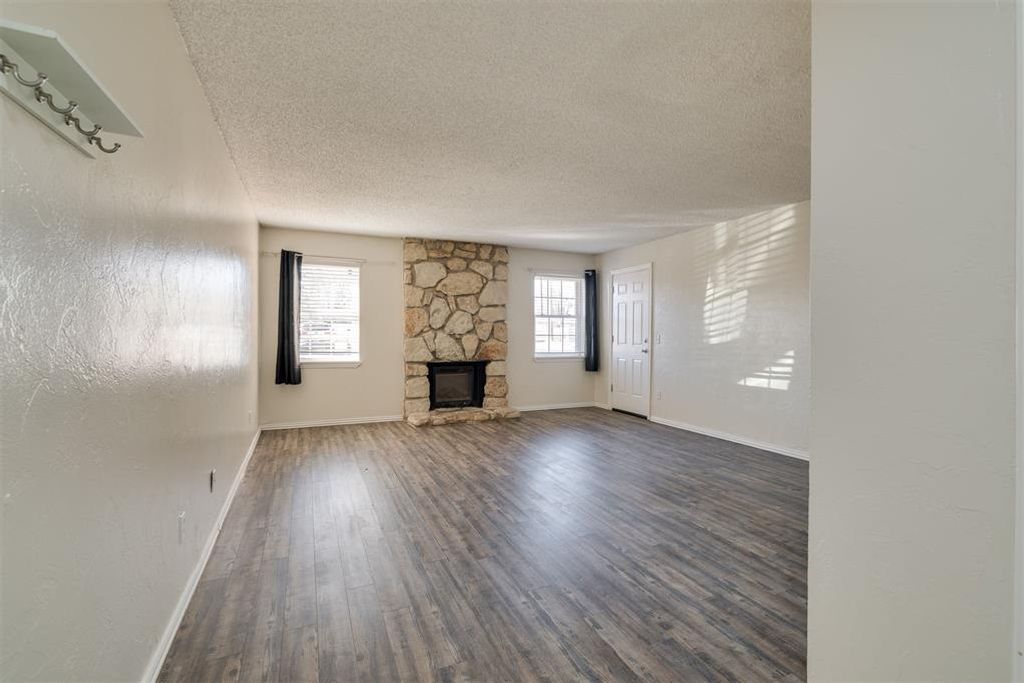 Image 4 of property listing at 2628 N Ann Arbor Avenue 102, Oklahoma City, OK 73127