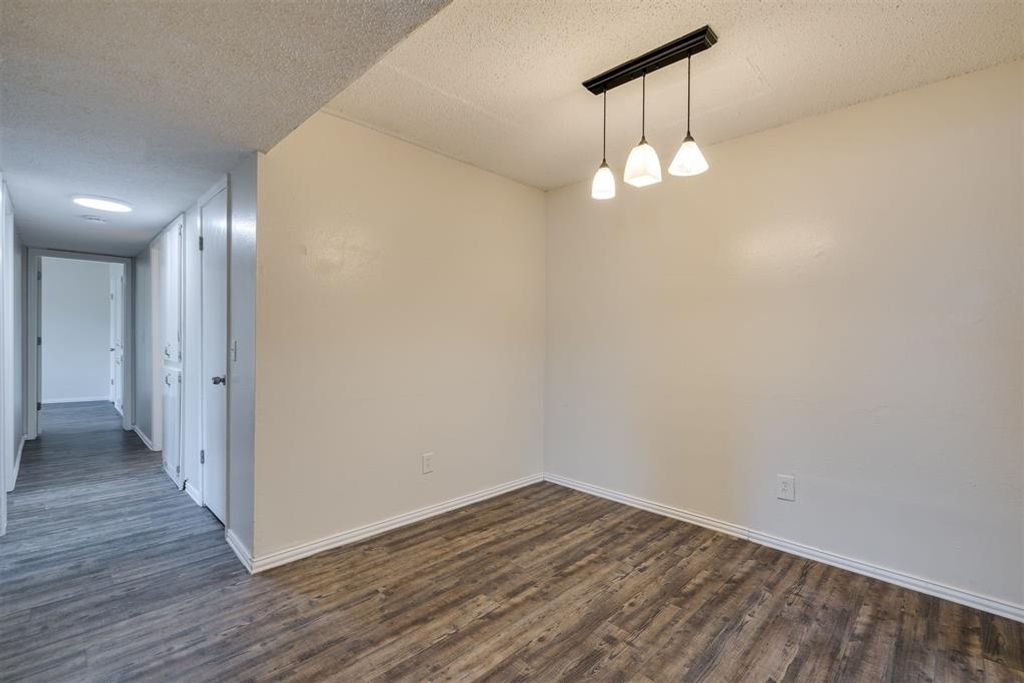 Image 9 of property listing at 2628 N Ann Arbor Avenue 102, Oklahoma City, OK 73127