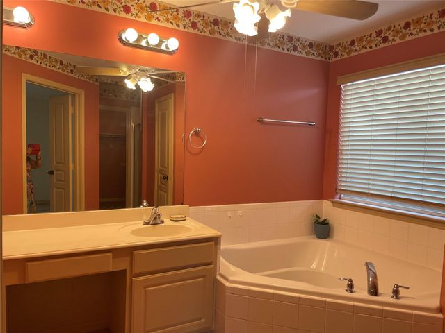 20718 Stewart Crest Lane, Cypress, TX 77433