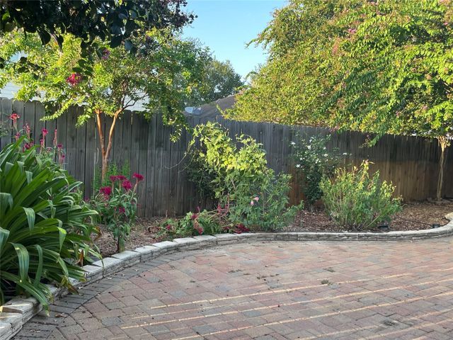 20718 Stewart Crest Lane, Cypress, TX 77433