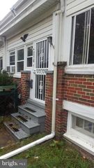 216 WASHBURN AVE, Baltimore, MD 21225