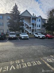 21 Brighton Way, North Brunswick, NJ 08902