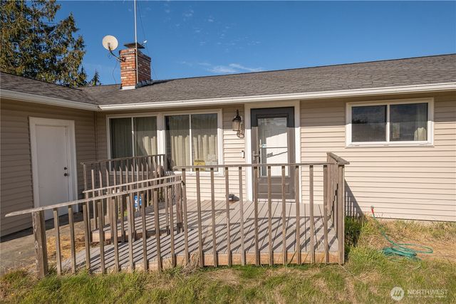 1496 Bonnie View Acres Road, Oak Harbor, WA 98277