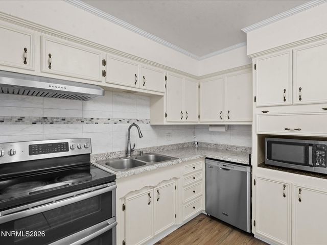 1540 Tyler Way, Sparks, NV 89431