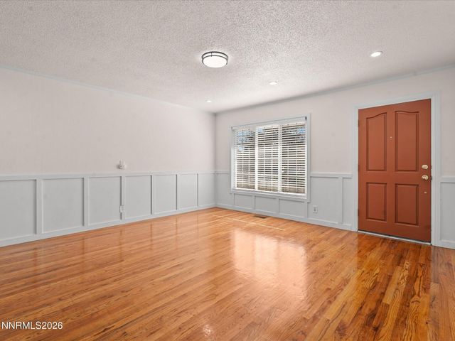 1540 Tyler Way, Sparks, NV 89431