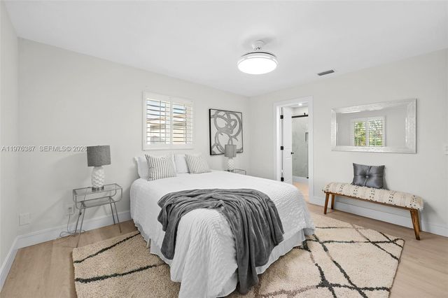 105 12th St SW, Other City - In The State Of Florida, FL 33570