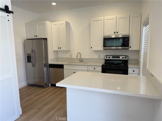 14695 Candeda Place 2, Tustin, CA 92780