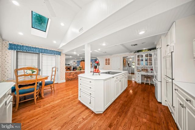 259 SCHAN DR, Southampton, PA 18966