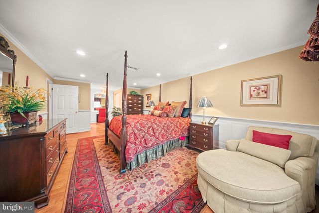 259 SCHAN DR, Southampton, PA 18966