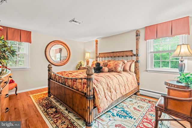 259 SCHAN DR, Southampton, PA 18966