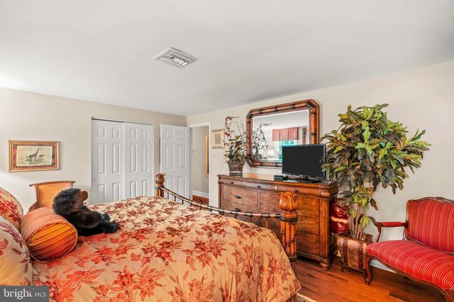 259 SCHAN DR, Southampton, PA 18966