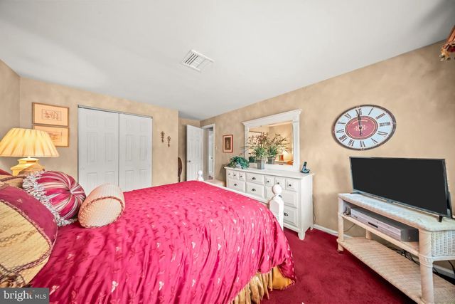 259 SCHAN DR, Southampton, PA 18966