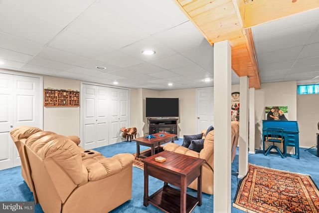 259 SCHAN DR, Southampton, PA 18966