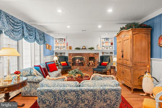 259 SCHAN DR, Southampton, PA 18966