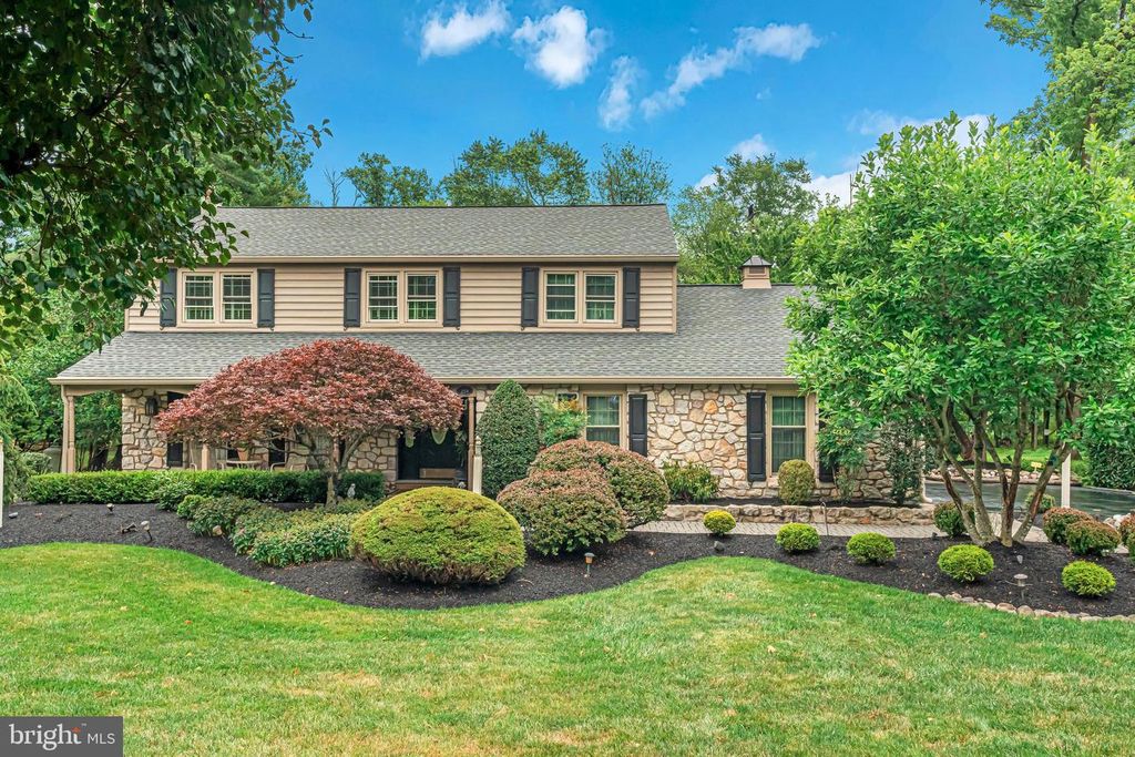 259 SCHAN DR, Southampton, PA 18966