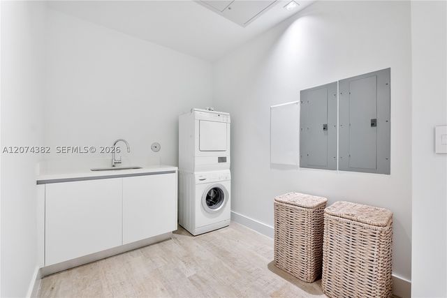 102 24th St PH-1612, Miami Beach, FL 33139