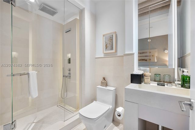 102 24th St PH-1612, Miami Beach, FL 33139