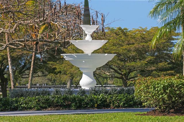 15293 Sunnyland Lane, Wellington, FL 33414