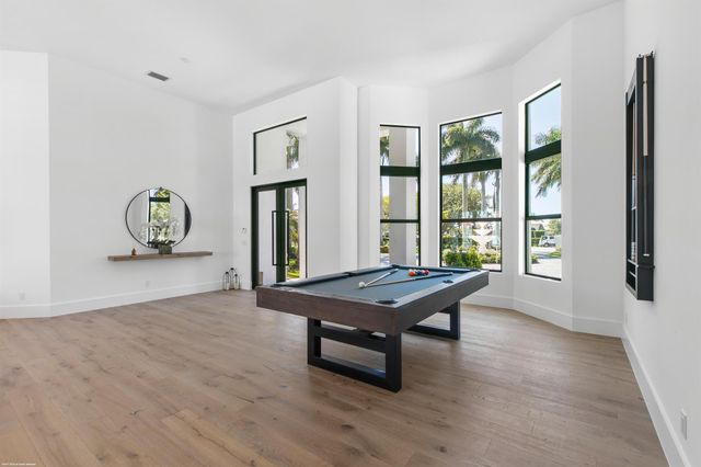 15293 Sunnyland Lane, Wellington, FL 33414