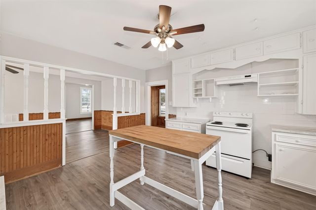 1603 Blase Road, Rosenberg, TX 77471