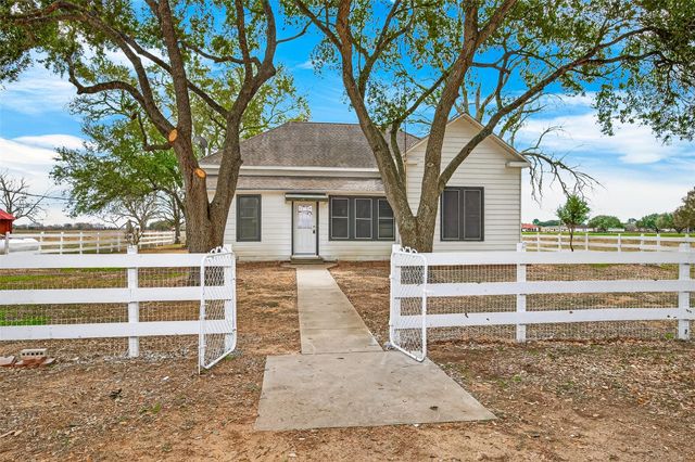 1603 Blase Road, Rosenberg, TX 77471