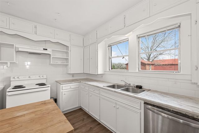 1603 Blase Road, Rosenberg, TX 77471