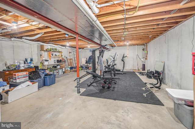 7711 J L MOYER CT, Harrisburg, PA 17112