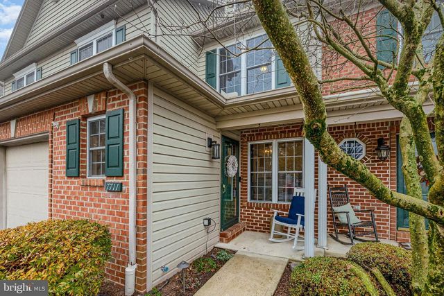 7711 J L MOYER CT, Harrisburg, PA 17112