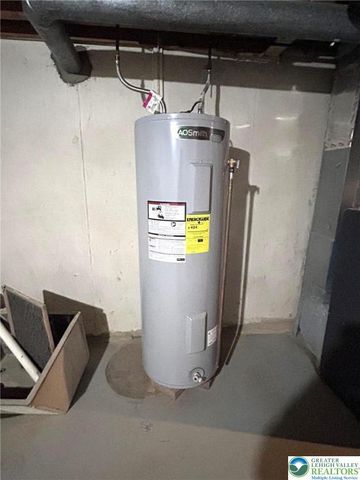 1705 East Cedar Street, Allentown City, PA 18109