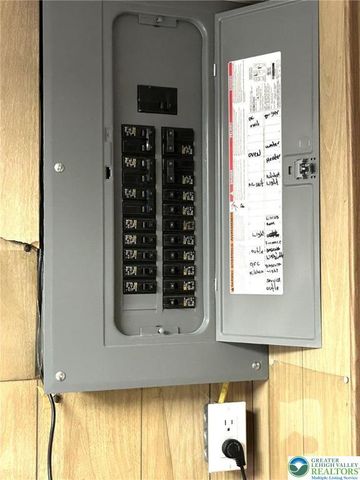 1705 East Cedar Street, Allentown City, PA 18109