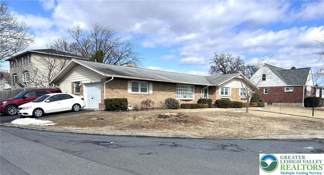 1705 East Cedar Street, Allentown City, PA 18109