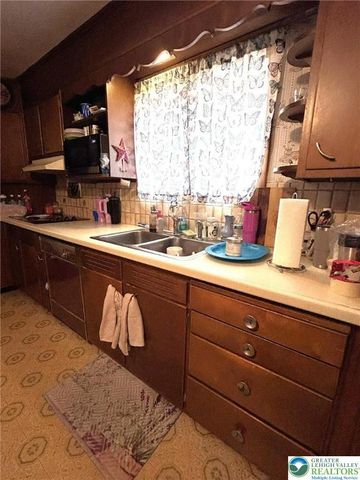 1705 East Cedar Street, Allentown City, PA 18109