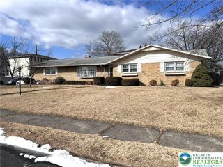 1705 East Cedar Street, Allentown City, PA 18109