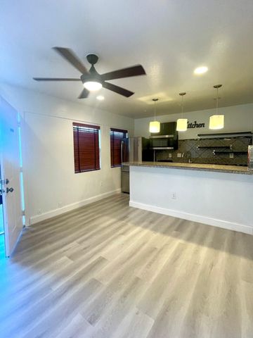 307 E Mitchell Street F, Arlington, TX 76010