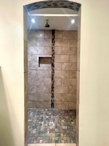 307 E Mitchell Street F, Arlington, TX 76010