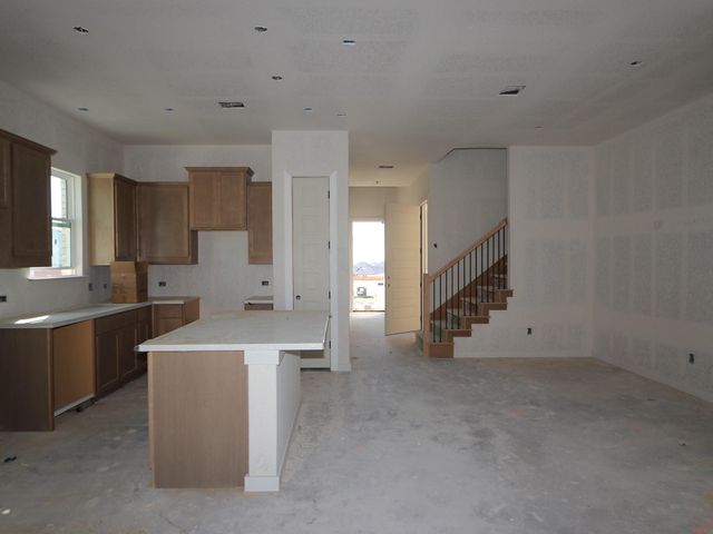 152 Bishop Wood RD, Dripping Springs, TX 78620