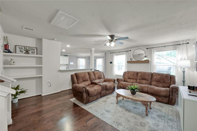 21610 Falvel Misty Drive, Spring, TX 77388