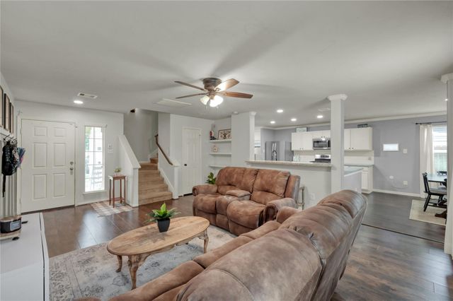 21610 Falvel Misty Drive, Spring, TX 77388