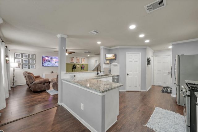 21610 Falvel Misty Drive, Spring, TX 77388