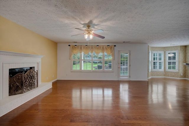 2608 Dreux Court, Kennesaw, GA 30152