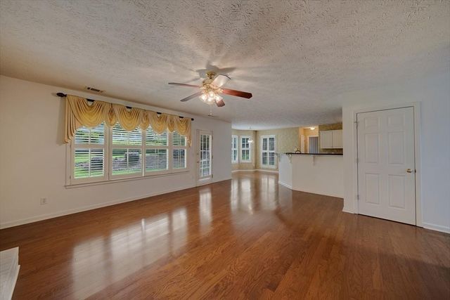 2608 Dreux Court, Kennesaw, GA 30152