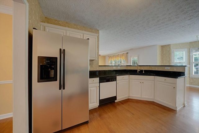 2608 Dreux Court, Kennesaw, GA 30152