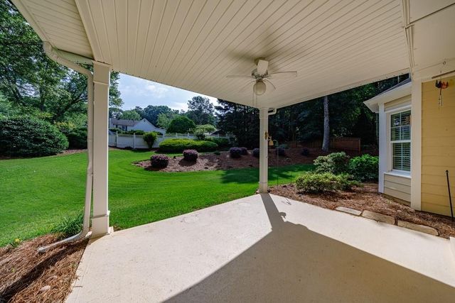 2608 Dreux Court, Kennesaw, GA 30152
