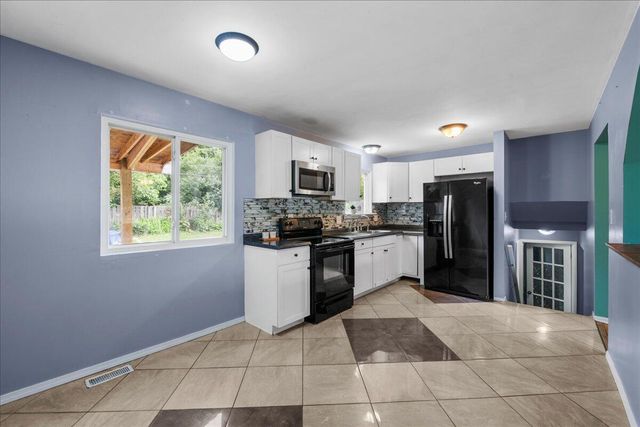 1115 Clark Drive, Ypsilanti, MI 48198