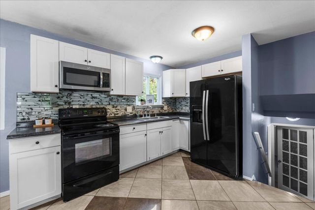 1115 Clark Drive, Ypsilanti, MI 48198