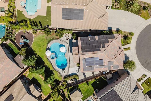 1671 E Bella Fiore Drive, Fresno, CA 93730