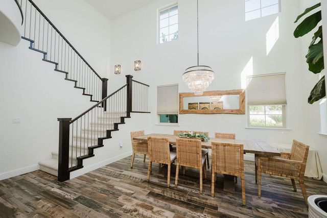 1671 E Bella Fiore Drive, Fresno, CA 93730